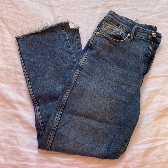 Good Curve Jeans - Picture 1 of 6